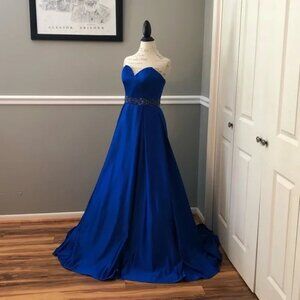 NEW JOVANI SZ 6 ROYAL BLUE BEADED STRAPLESS FORMAL BALL GOWN WITH POCKETS